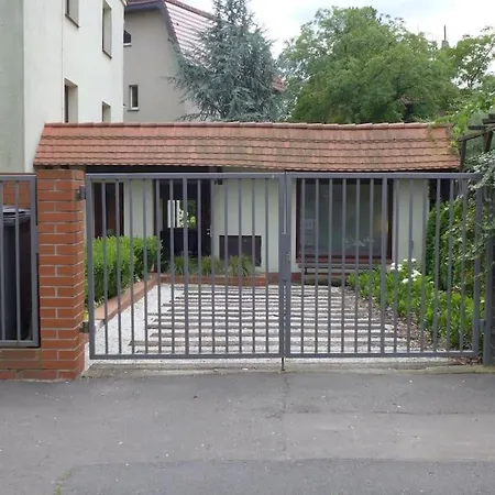 Apartman Spacious In District. *